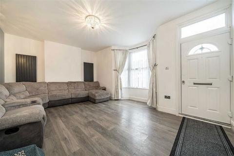 3 bedroom semi-detached house for sale, Dupree Road, London SE7