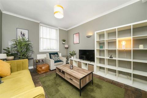 18b Ford Square, London, E1 2HS