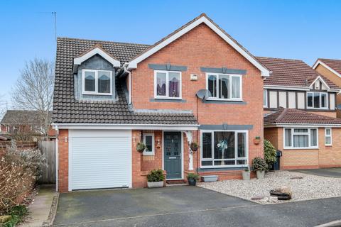 5 bedroom detached house for sale, Sandown Drive, Catshill, Bromsgrove, B61 0SD