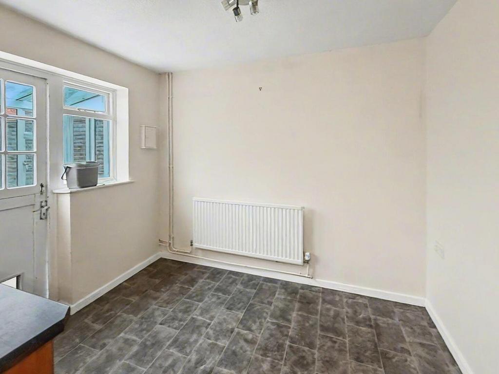 Dining Room.jpg