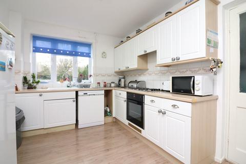 32 Stonar Close, Sandwich, CT13 9LH