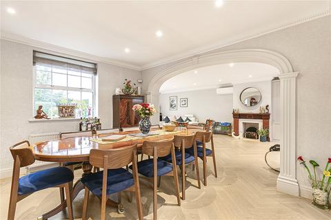 4 bedroom detached house for sale, Totteridge Common, Totteridge, London, N20
