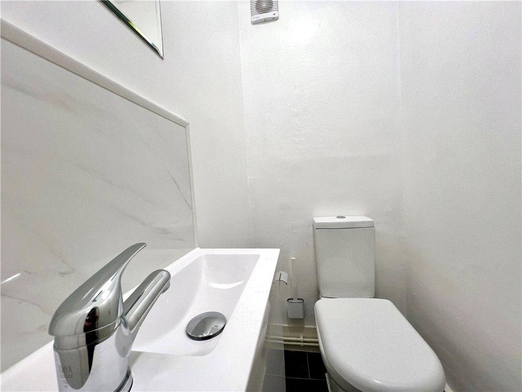 Ensuite