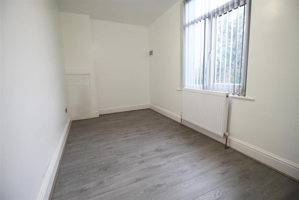 Room 2.jpg