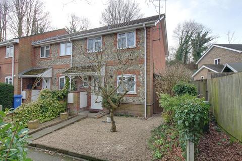 12 Compass Field, Hook, RG27 9SH