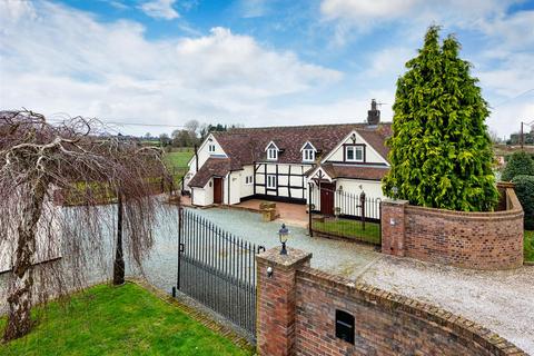 4 bedroom detached house for sale, Blackwell Cottage, Donington Lane, Albrighton, Wolverhampton, WV7 3AD