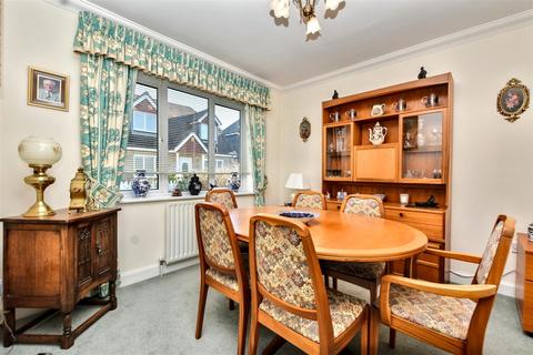 3 bedroom detached house for sale, St. Lawrence Way, Eastbourne