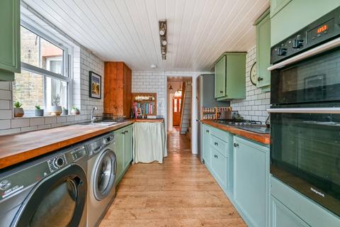 8 Inkerman Road, Eton Wick, Windsor, SL4 6LE