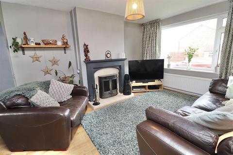 3 bedroom semi-detached house for sale, Moorfield Way, Wilberfoss, York