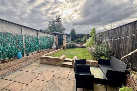 undefined, Moorfield Way, Wilberfoss, York
