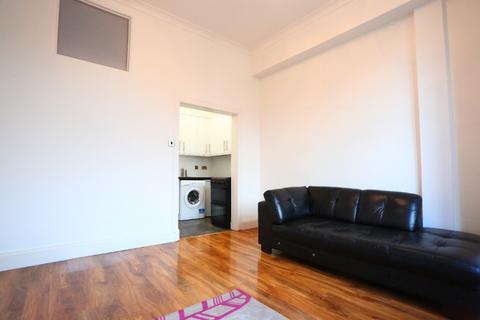 1 bedroom flat to rent, Lochrin Terrace, Tollcross, Edinburgh, EH3