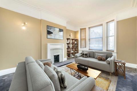 2 bedroom flat for sale, Goldhurst Terrace, London NW6