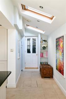 12 Hearne Road, London, W4 3NJ
