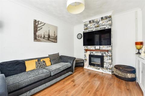 4 bedroom terraced house for sale, Lower Derby Road, Portsmouth