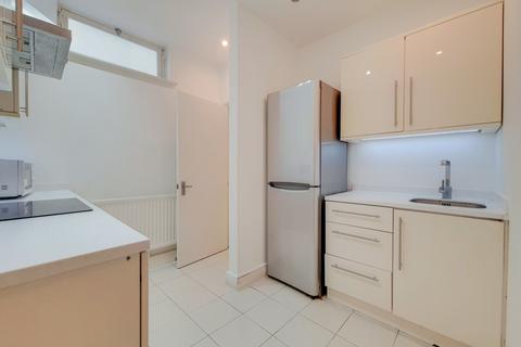undefined, Caledonian Road, Kings Cross, N1
