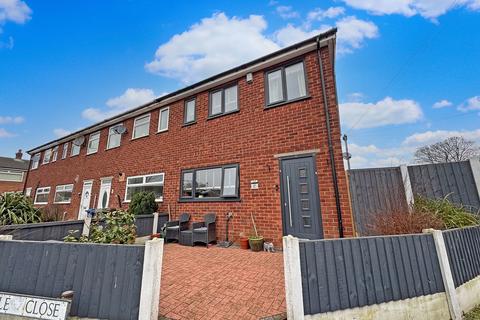 3 bedroom end of terrace house for sale, Ashdale Close, Stockport SK5