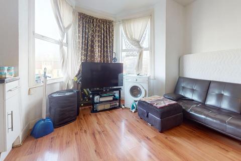 undefined, Selhurst Road, London, SE25