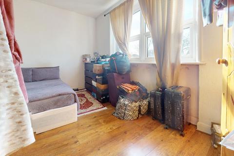 undefined, Selhurst Road, London, SE25