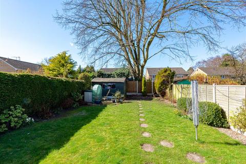 3 bedroom semi-detached house for sale, 16 Clive Road, Pattingham, Wolverhampton, WV6 7BU