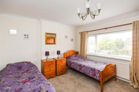 16 Clive Road, Pattingham, Wolverhampton, WV6 7BU