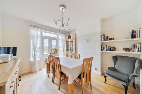 140 Whytecliffe Road North, Purley, CR8 2AS