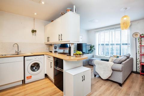 2 bedroom apartment for sale, Whitefriars Wharf, Tonbridge TN9