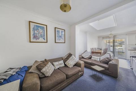 4 bedroom terraced house for sale, Valnay Street, Tooting, London, SW17