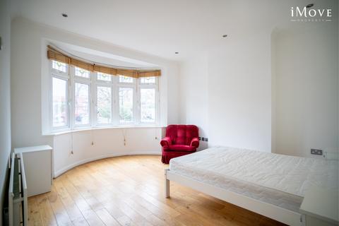 5 bedroom semi-detached house for sale, Elder Road, London SE27