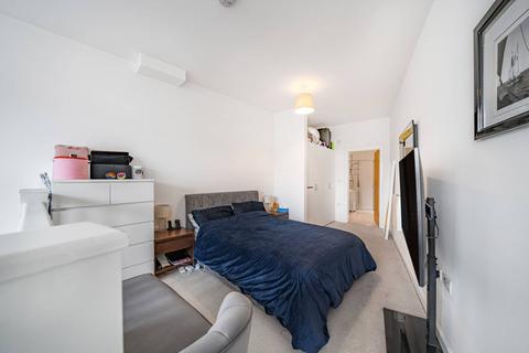 1 bedroom flat for sale, Durnsford Road, Wimbledon, London, SW19