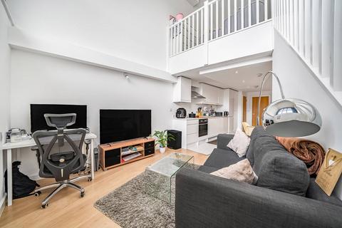 1 bedroom flat for sale, Durnsford Road, Wimbledon, London, SW19