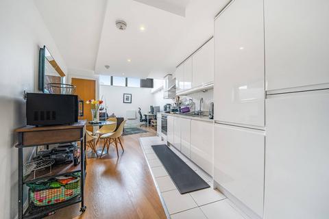 1 bedroom flat for sale, Durnsford Road, Wimbledon, London, SW19