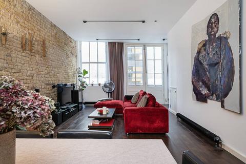 2 bedroom flat for sale, Ravey Street, Shoreditch, London, EC2A