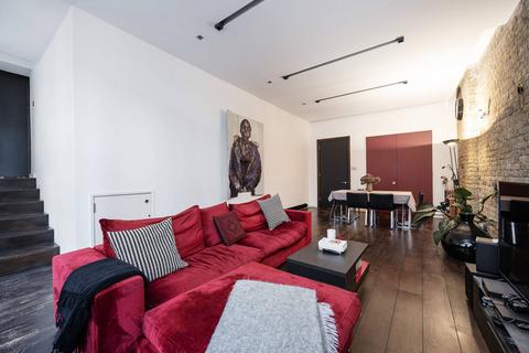 2 bedroom flat for sale, Ravey Street, Shoreditch, London, EC2A