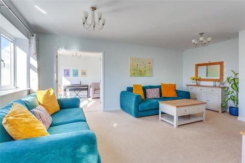 4 Colleton Drive, Twyford, Reading, RG10 0AU