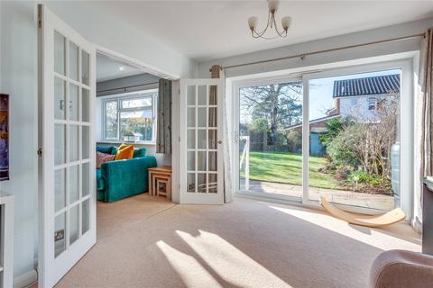 4 Colleton Drive, Twyford, Reading, RG10 0AU