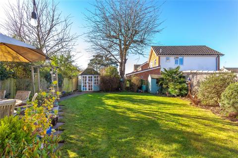 4 Colleton Drive, Twyford, Reading, RG10 0AU