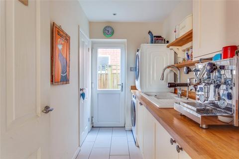 4 Colleton Drive, Twyford, Reading, RG10 0AU