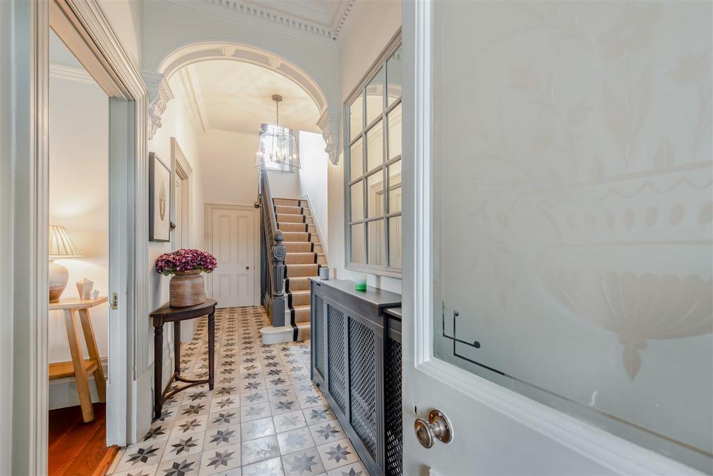8559530-interior21.jpg