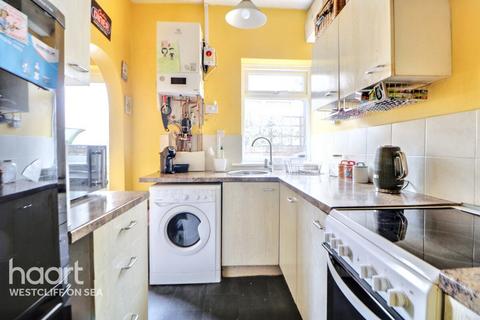 2 bedroom flat for sale, Burdett Avenue, Westcliff-On-Sea