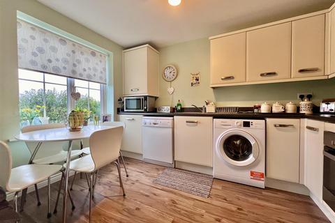 26 Oak Place, Bidford On Avon, Alcester, B50 4GL