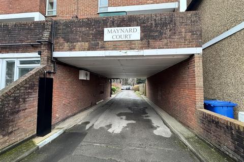 1 bedroom apartment for sale, Clarence Road, Windsor