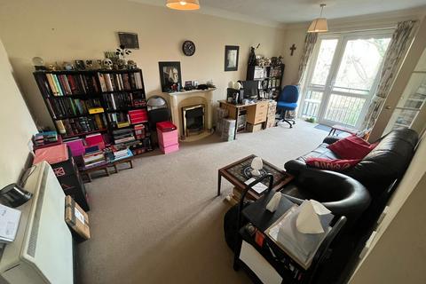 1 bedroom flat for sale, Lewington Court, Hertford Road, EN3