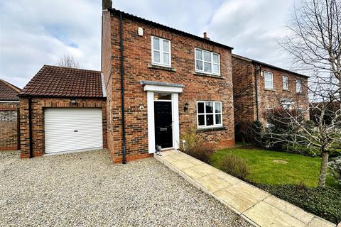 4 bedroom detached house for sale, Ness Bank Close, Selby