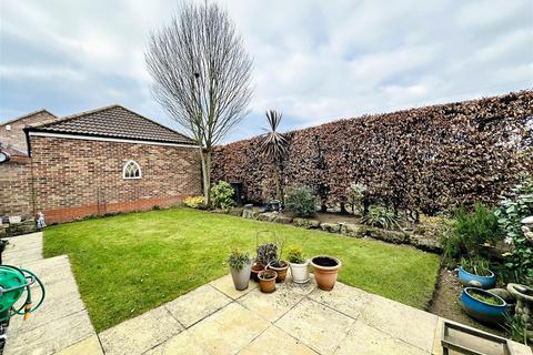 4 bedroom detached house for sale, Ness Bank Close, Selby