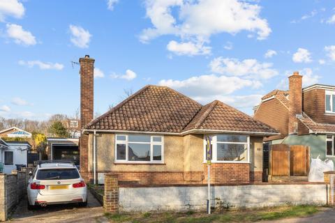 2 bedroom detached bungalow for sale, Detached Downside Bungalow, Overlooking Buckingham Park.