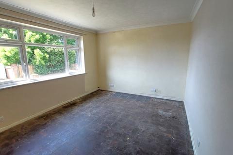104 Downside, Shoreham-by-sea, BN43 6HB