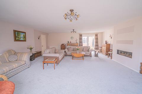 undefined, Four Ashes Road, Bentley Heath, B93