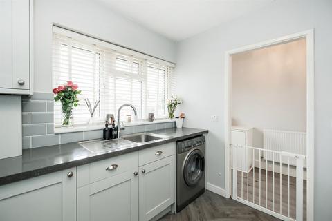 7 Field Close, London, E4 9DJ