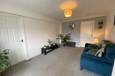 9 Alasdair Close, Chadderton, Oldham, OL9 0NE