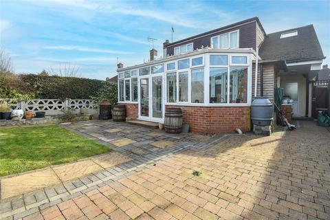18 Fairfield Avenue, Ruislip, HA4 7PH